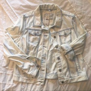 New LOFT light wash denim jacket, size medium